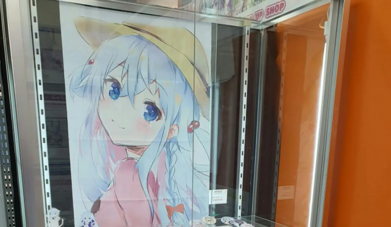 Pop-up Store Untuk Virtual YouTuber Kagura Nana Di Akihabara Gamers Main Store