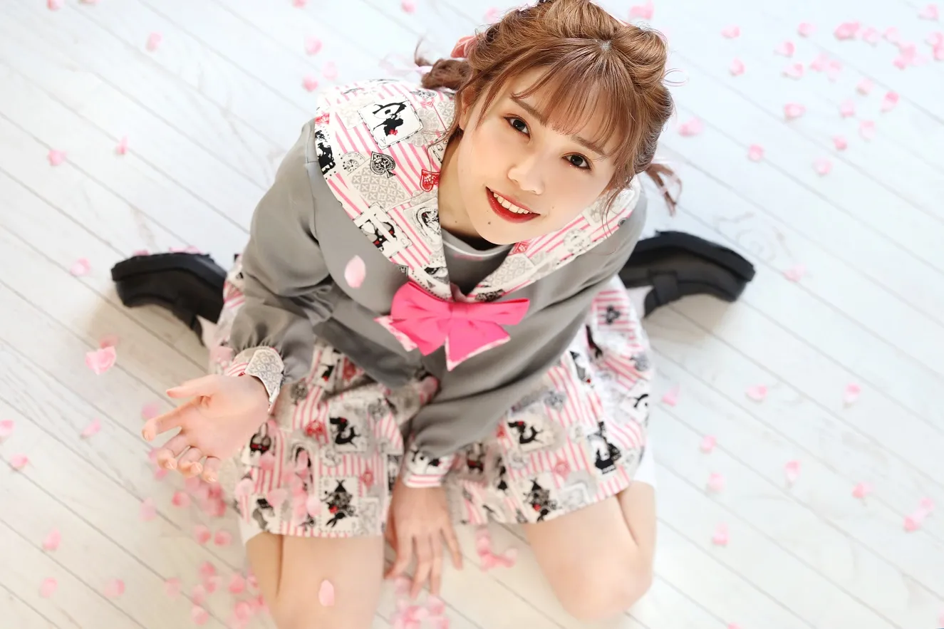 Singing Cosplayer Hikari Rilis Video Lagu Cover Pertama di YouTube "I Want to Meet You (I Want To See You / Aitai)" dari GUMI