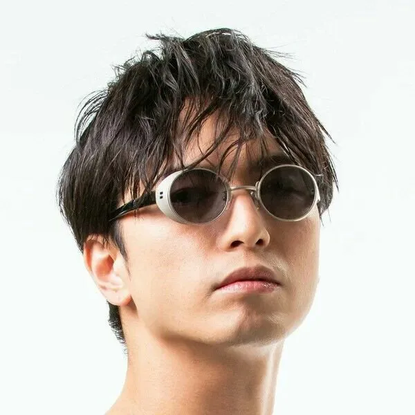 Kento Nanami dan Satoru Gojō dari Jujutsu Kaisen Menginspirasi Produk Kacamata