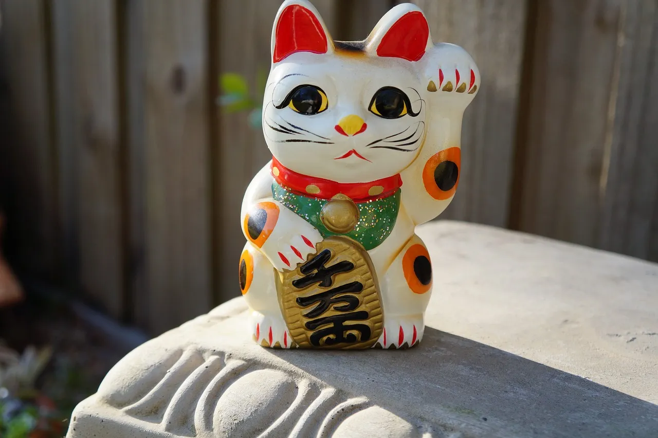 Maneki Neko, Kucing Pembawa Keberuntungan