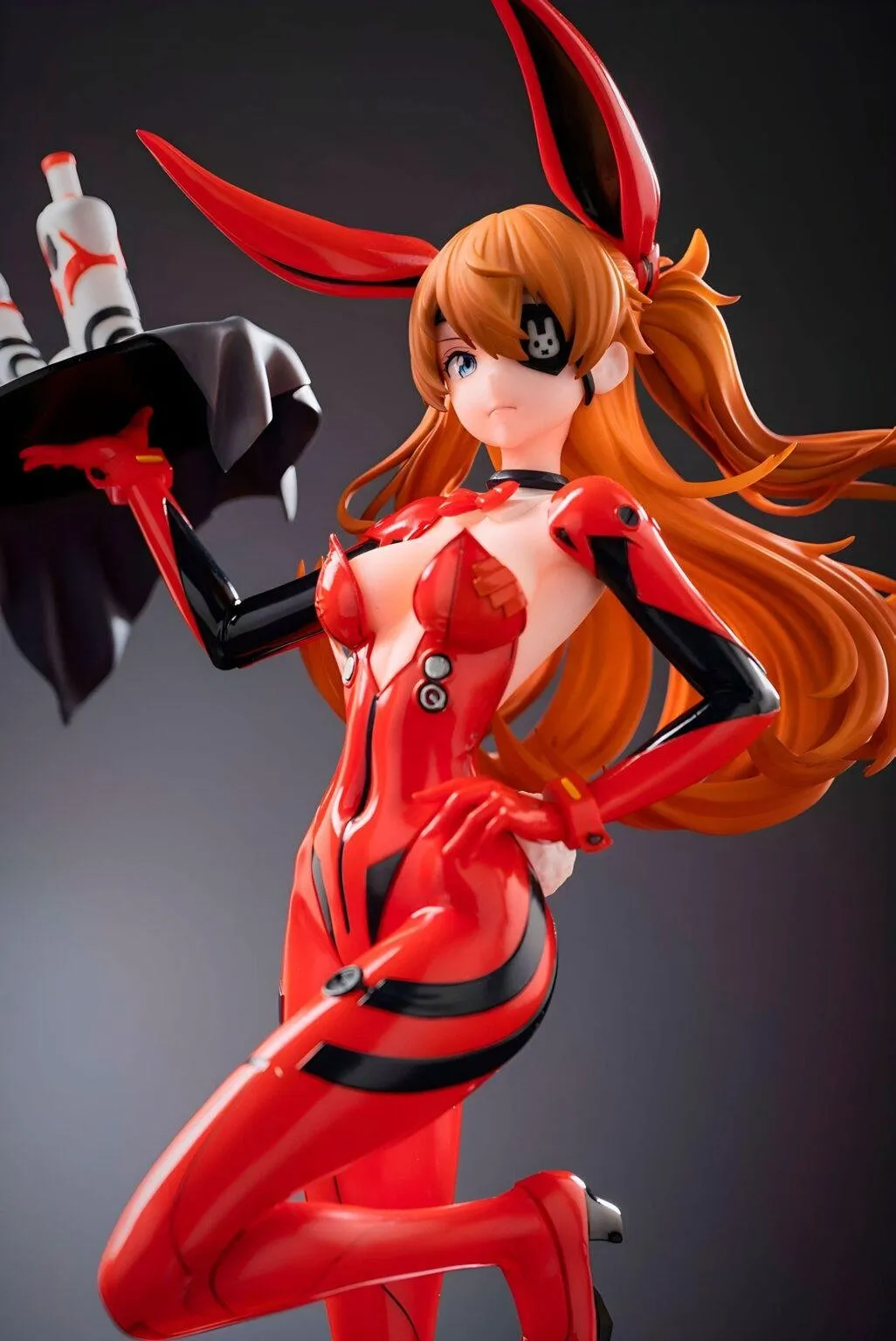 Asuka dari Evangelion Mendapatkan Figur Bunny Erotis