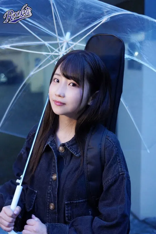 Duo Musisi Yoasobi Menginspirasi JAV