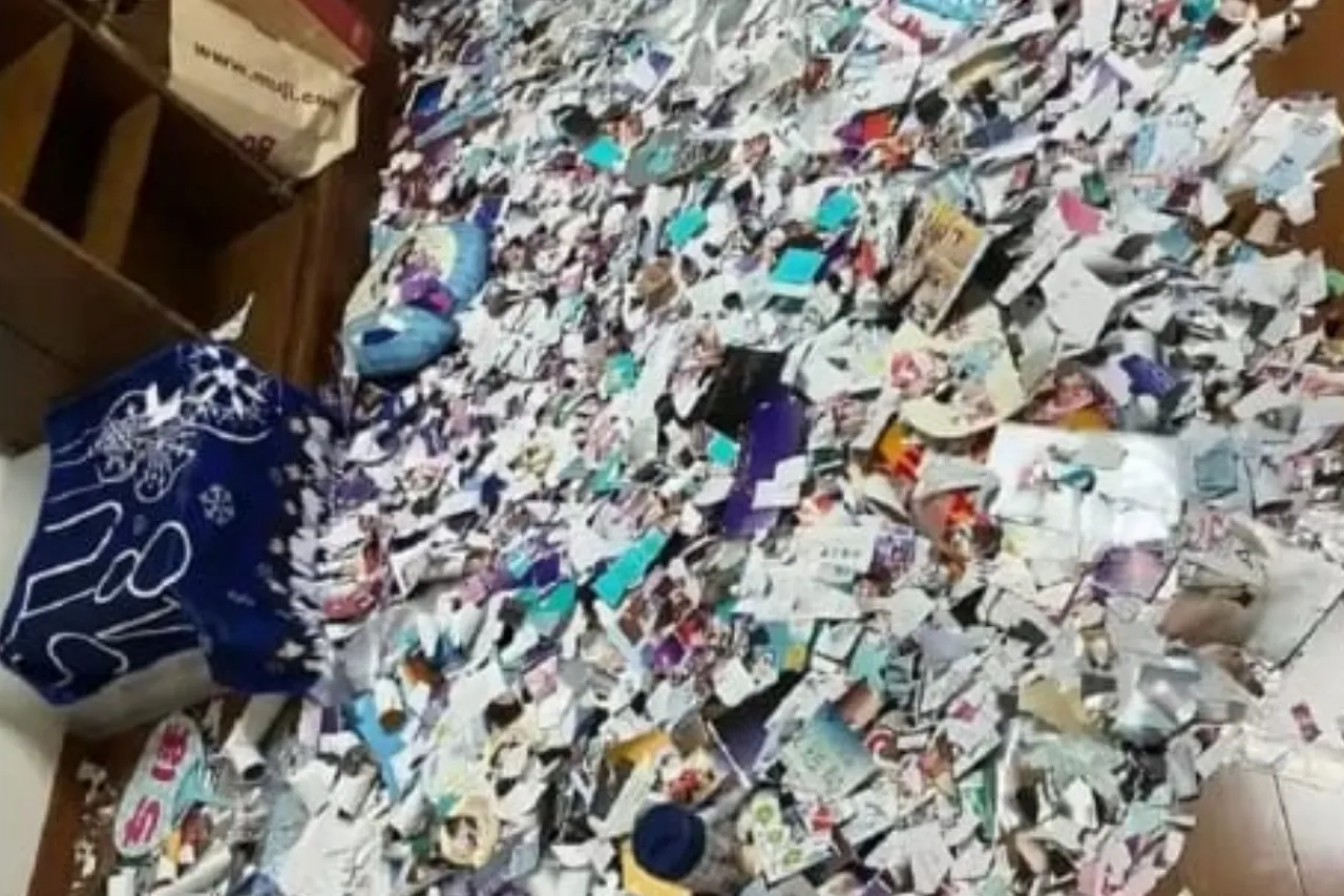 Karena Idola AKB48 Ketahuan Berpacaran, Penggemar Sampai Menghancurkan Semua Produk Idolanya