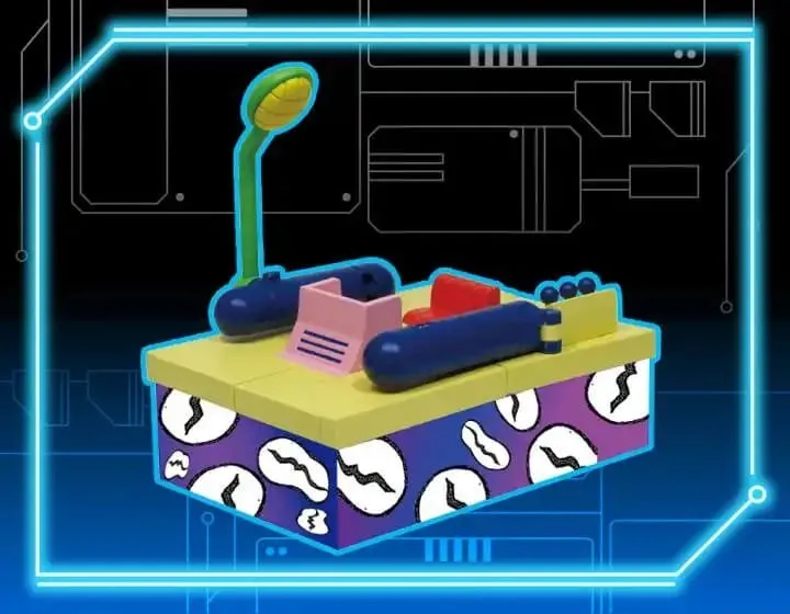 Mainan Doraemon Bertransformasi Menjadi Mesin Waktunya