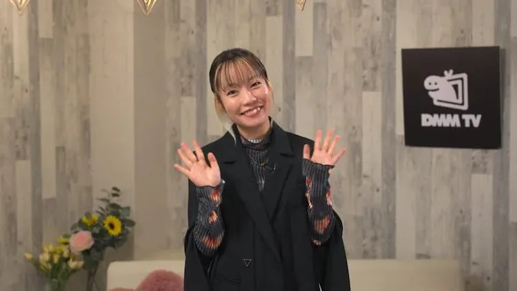 DMM TV Ungkap Anime Pendek Space Idol yang Dibintangi oleh Kaede Hondo