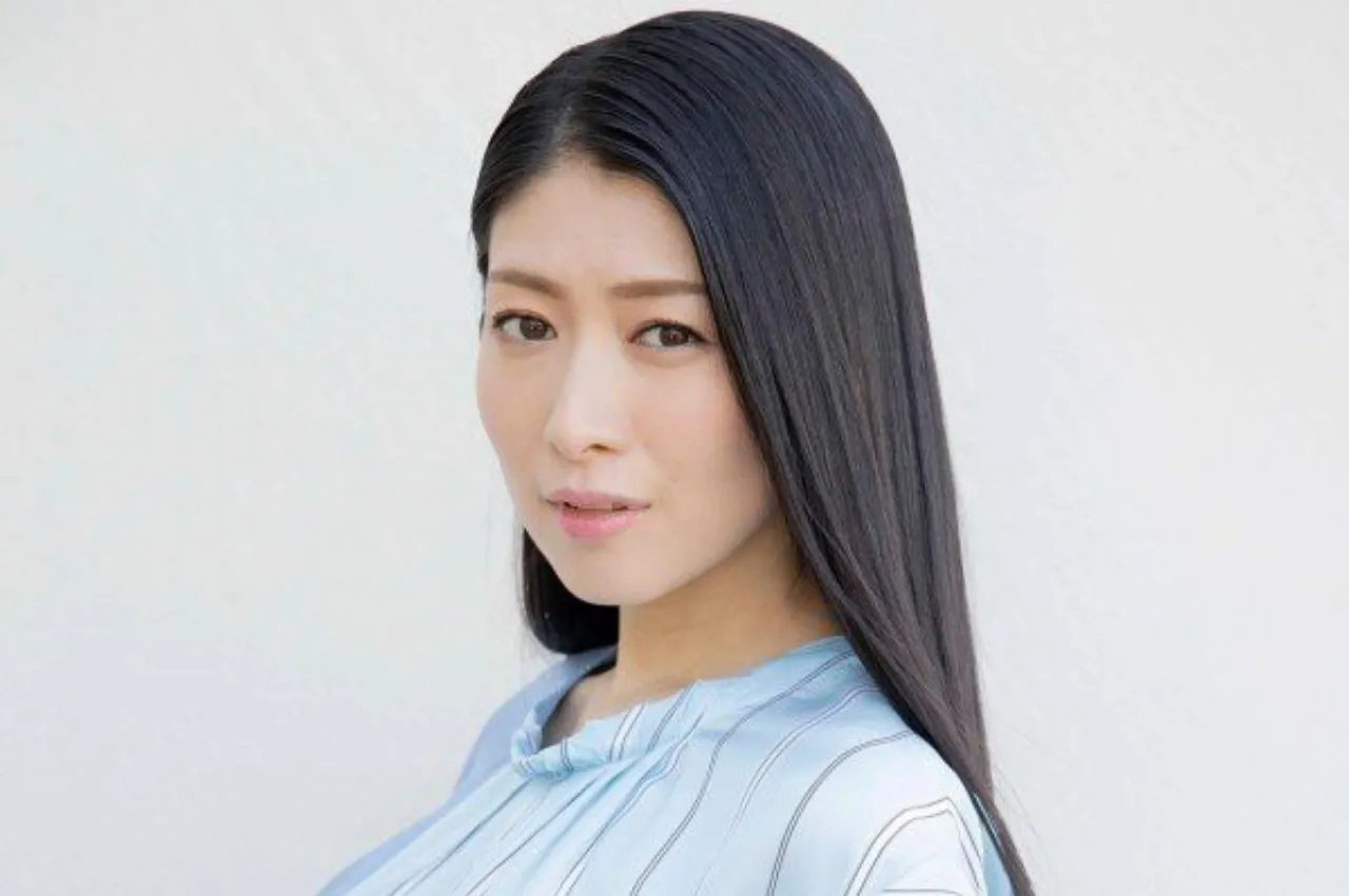 Seiyuu Minori Chihara Akan Melanjutkan Karir Penyanyinya